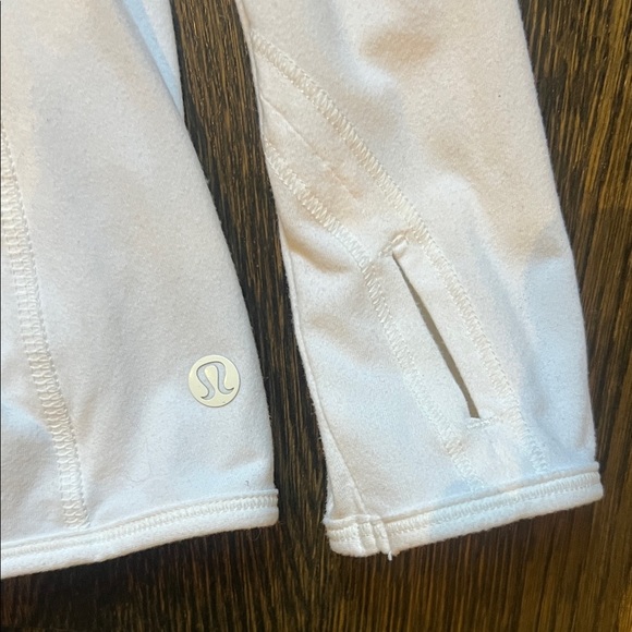 Lululemon Women's White Long Sleeve Top with stylish pleats on back - Picture 2 of 4